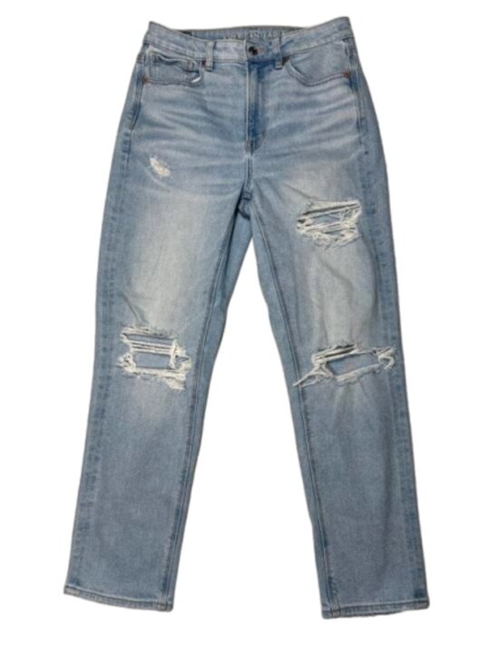 American Eagle Outfitters Denim - 2/$30 American Eagle Light Wash Mom Straight Distressed Jeans Size 6 R #2448